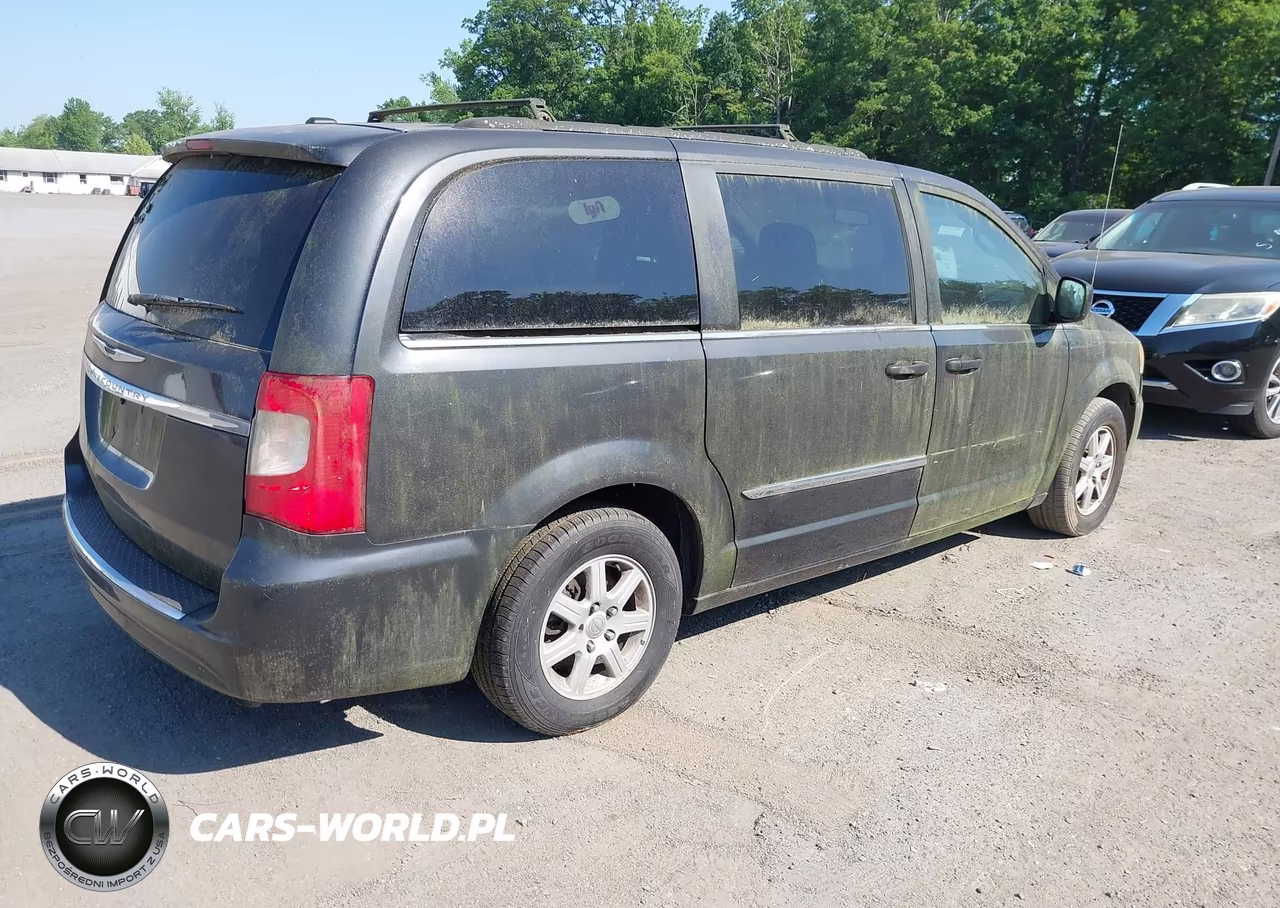 2012 Chrysler Town & Country Touring VIN:2C4RC1BG4CR174825 - 4