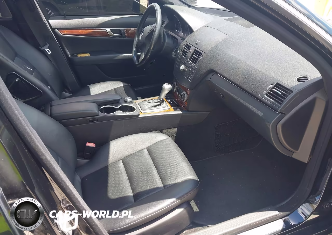 2010 Mercedes-Benz C 300 Sport VIN:WDDGF5EB5AR130251 - 5