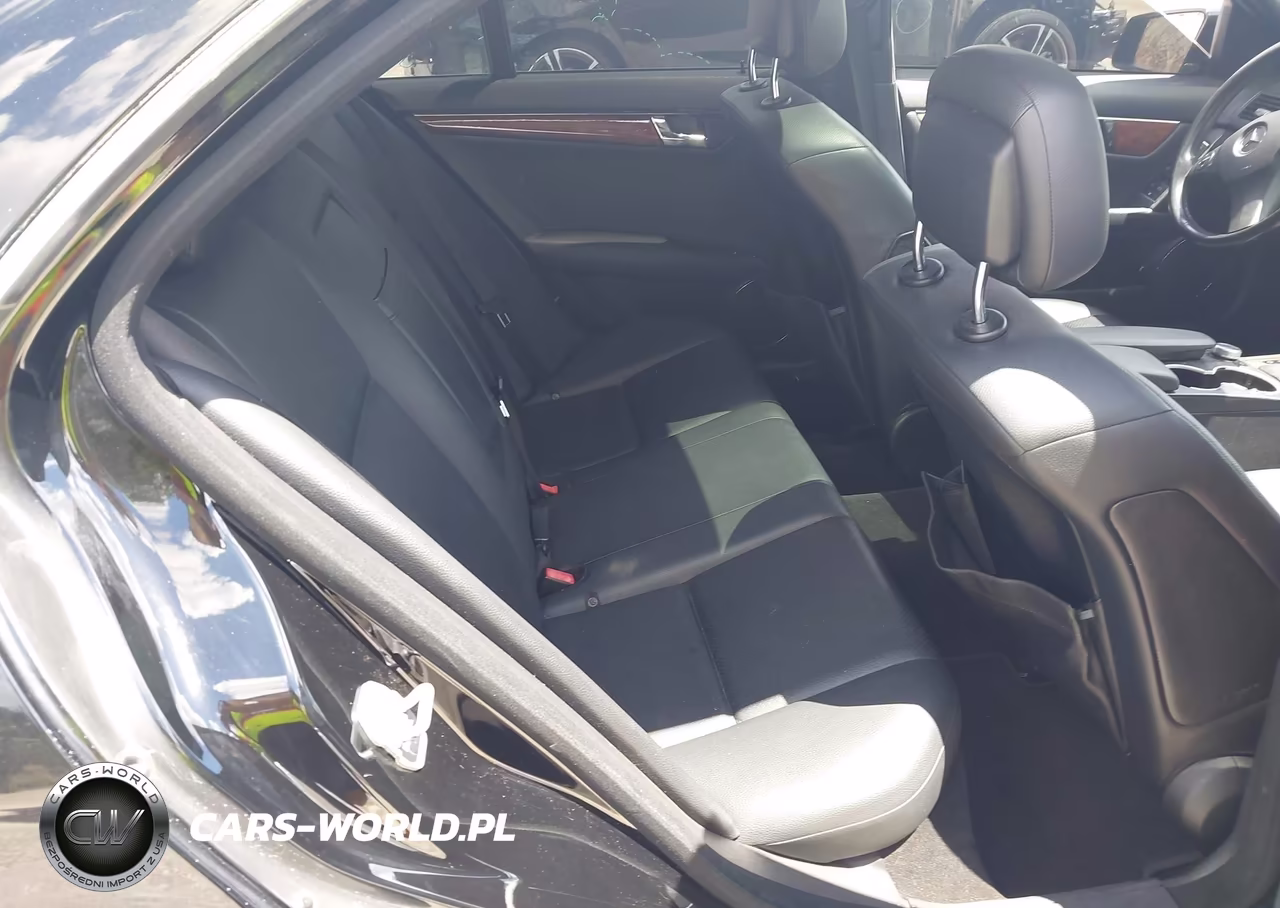 2010 Mercedes-Benz C 300 Sport VIN:WDDGF5EB5AR130251 - 8