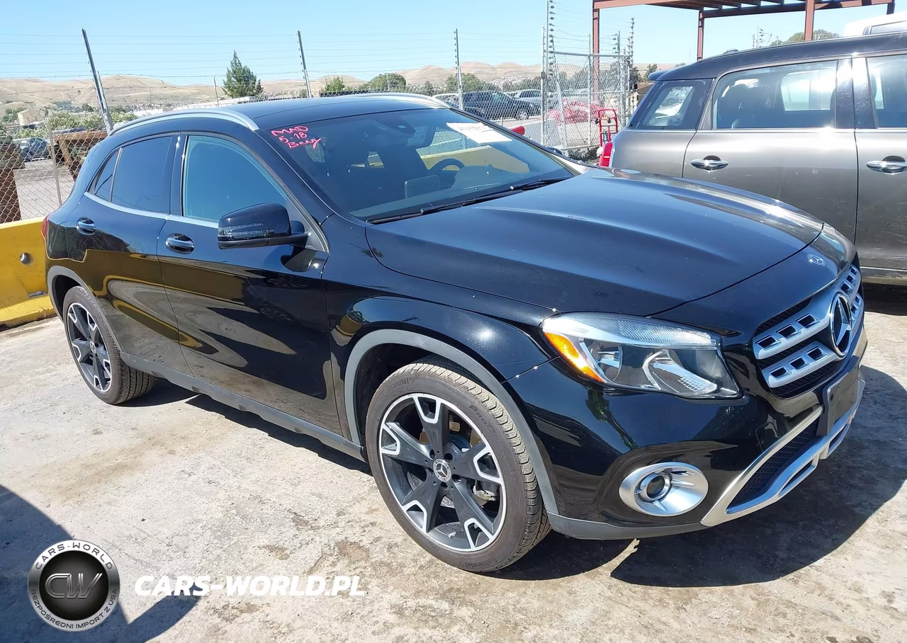 2019 Mercedes-Benz Gla 250 4Matic – zdjęcie 1 z 16
