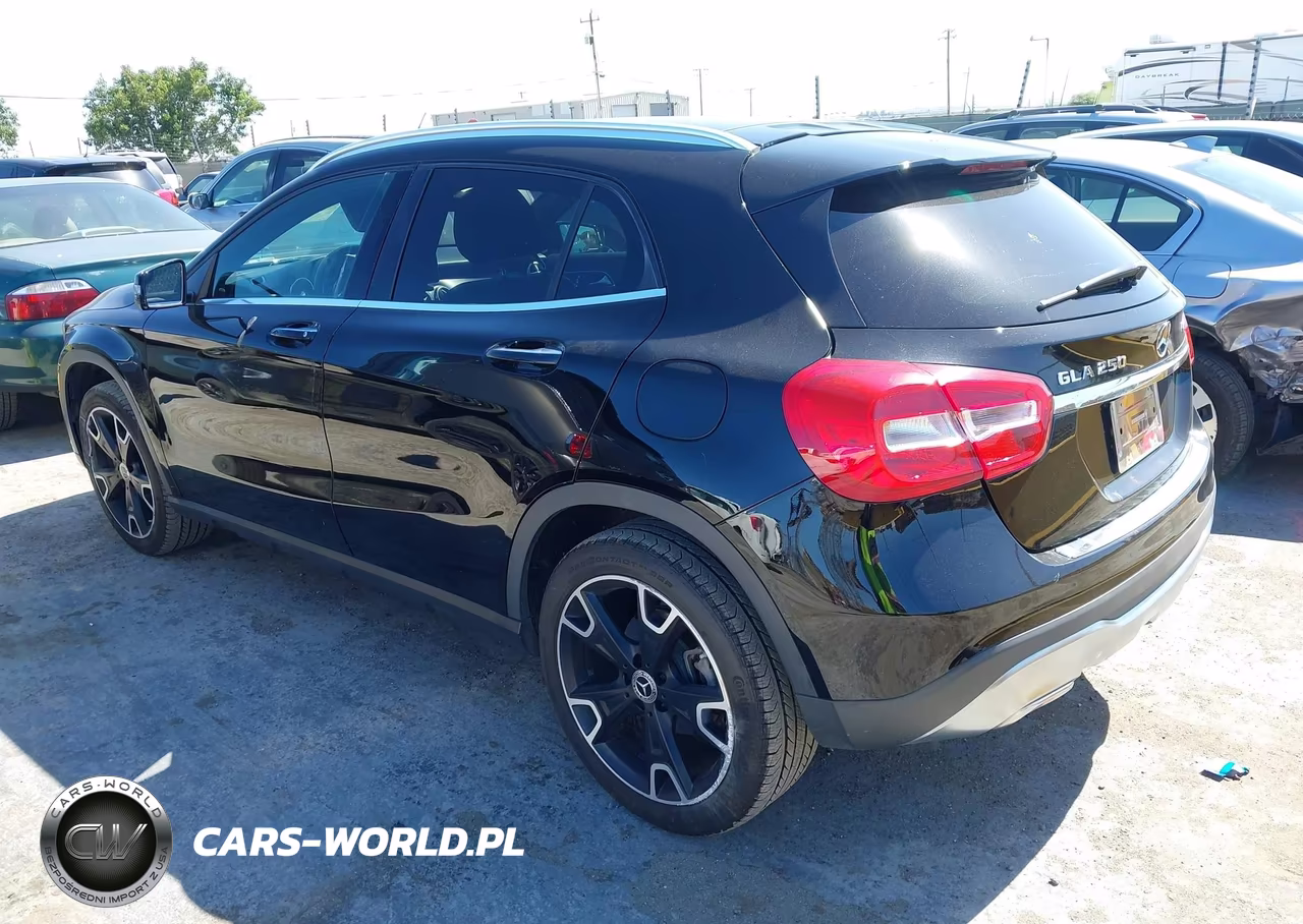 2019 Mercedes-Benz Gla 250 4Matic VIN:WDCTG4GB0KJ580171 - 3