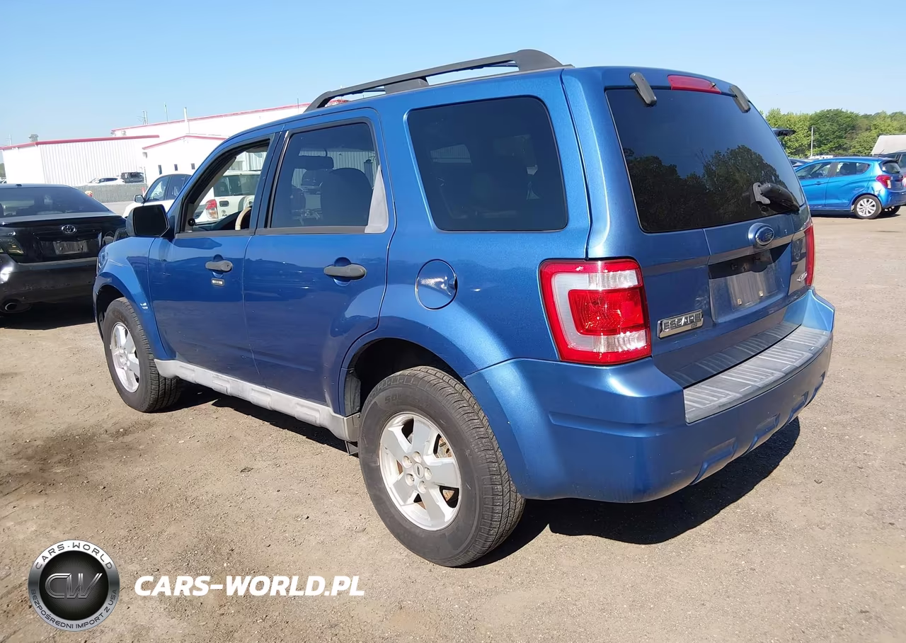 2009 Ford Escape Xlt VIN:1FMCU93G99KB10475 - 3