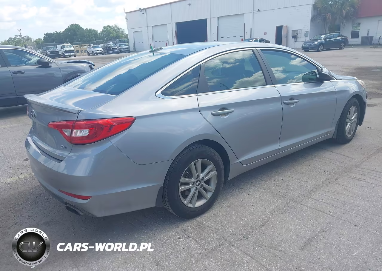 2015 Hyundai Sonata Eco VIN:5NPE24AA2FH128301 - 4