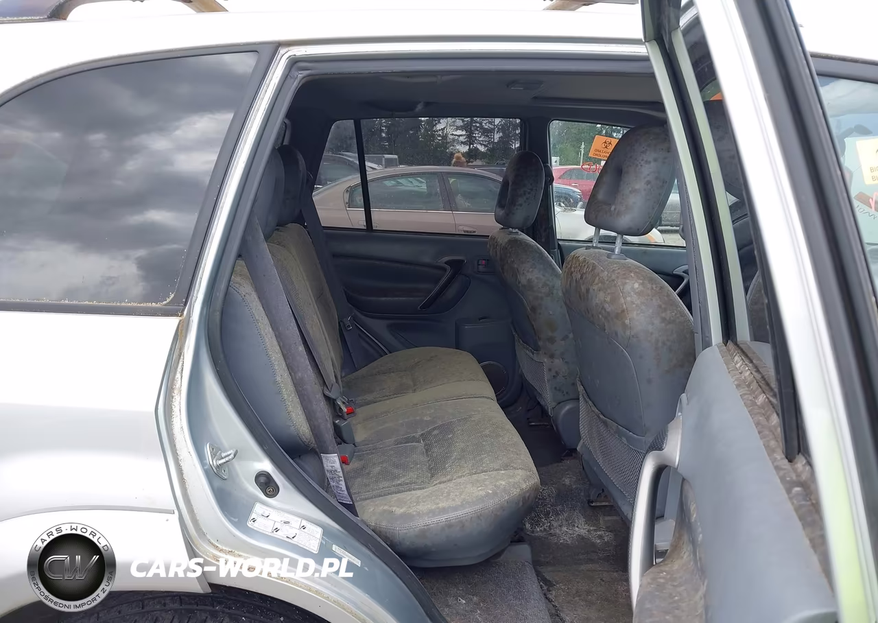 2002 Toyota Rav4 VIN:JTEHH20V320142733 - 8
