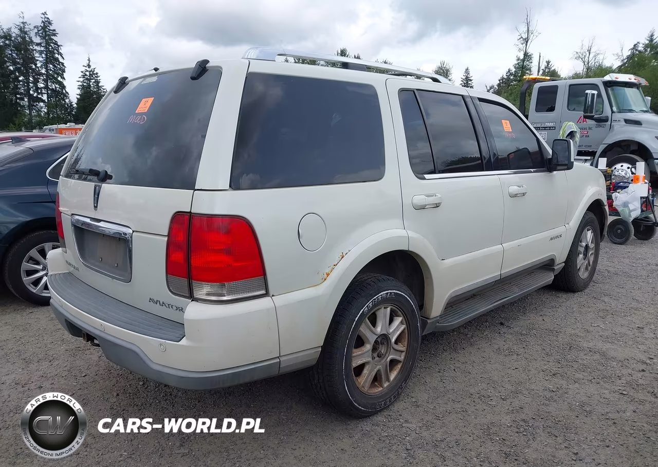 2004 Lincoln Aviator VIN:5LMEU88H44ZJ09767 - 4