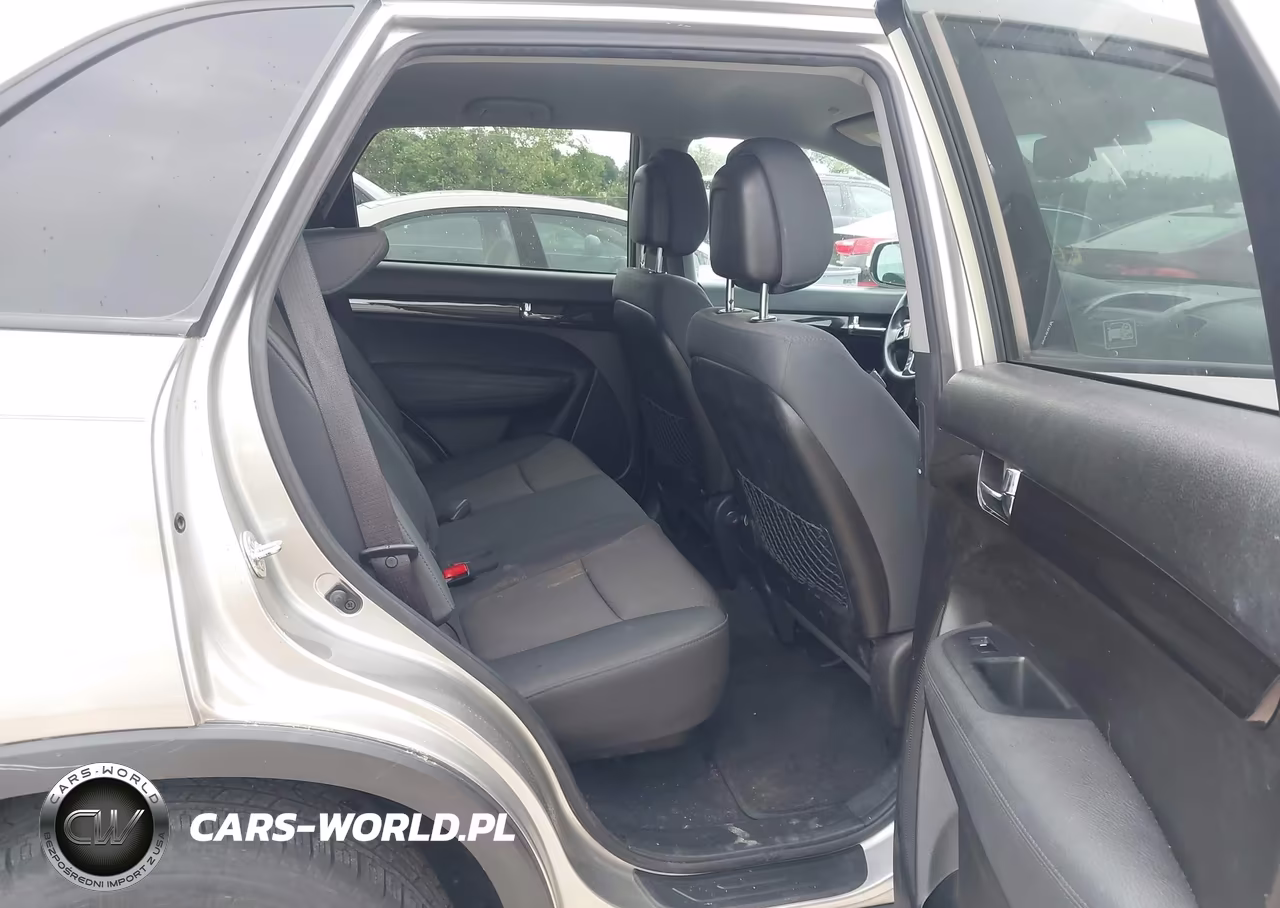 2012 Kia Sorento Lx VIN:5XYKT3A63CG295968 - 8