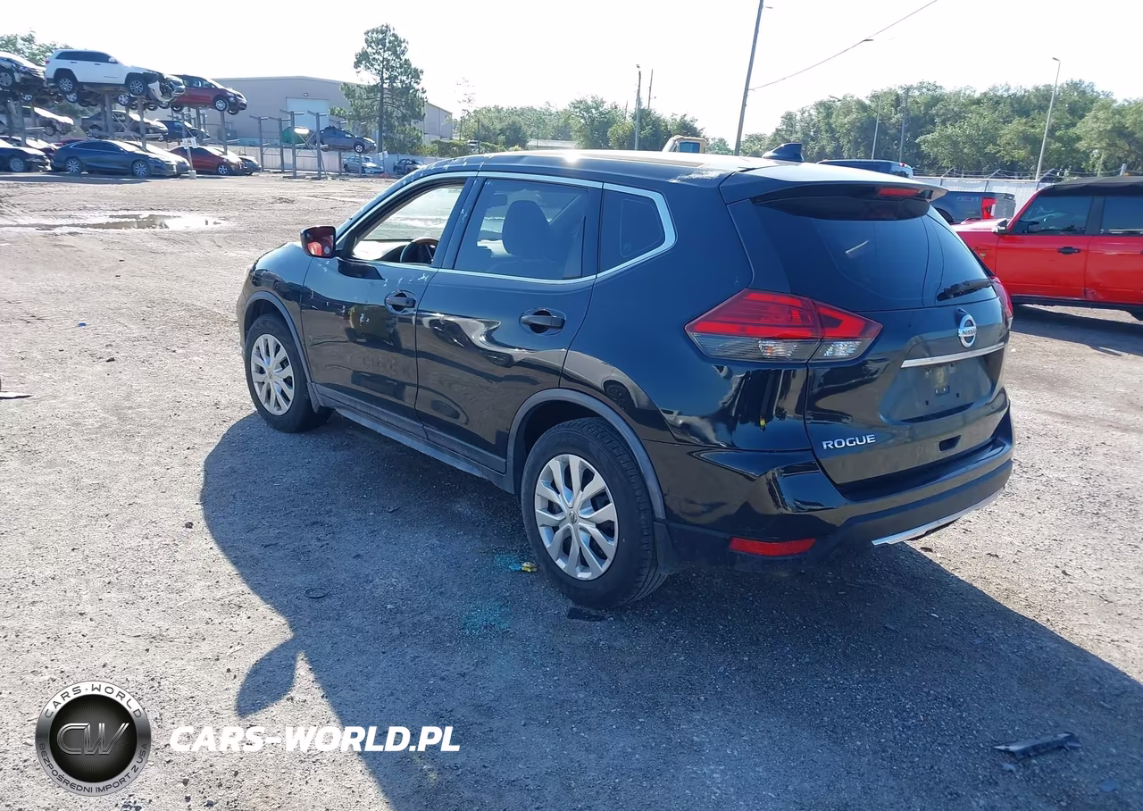 2017 Nissan Rogue S VIN:JN8AT2MTXHW139237 - 3