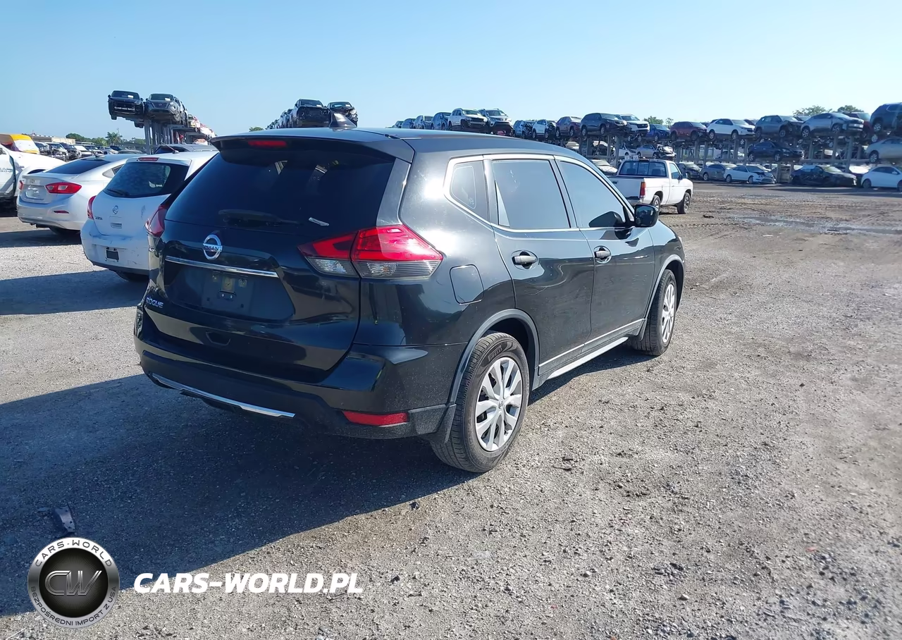 2017 Nissan Rogue S VIN:JN8AT2MTXHW139237 - 4