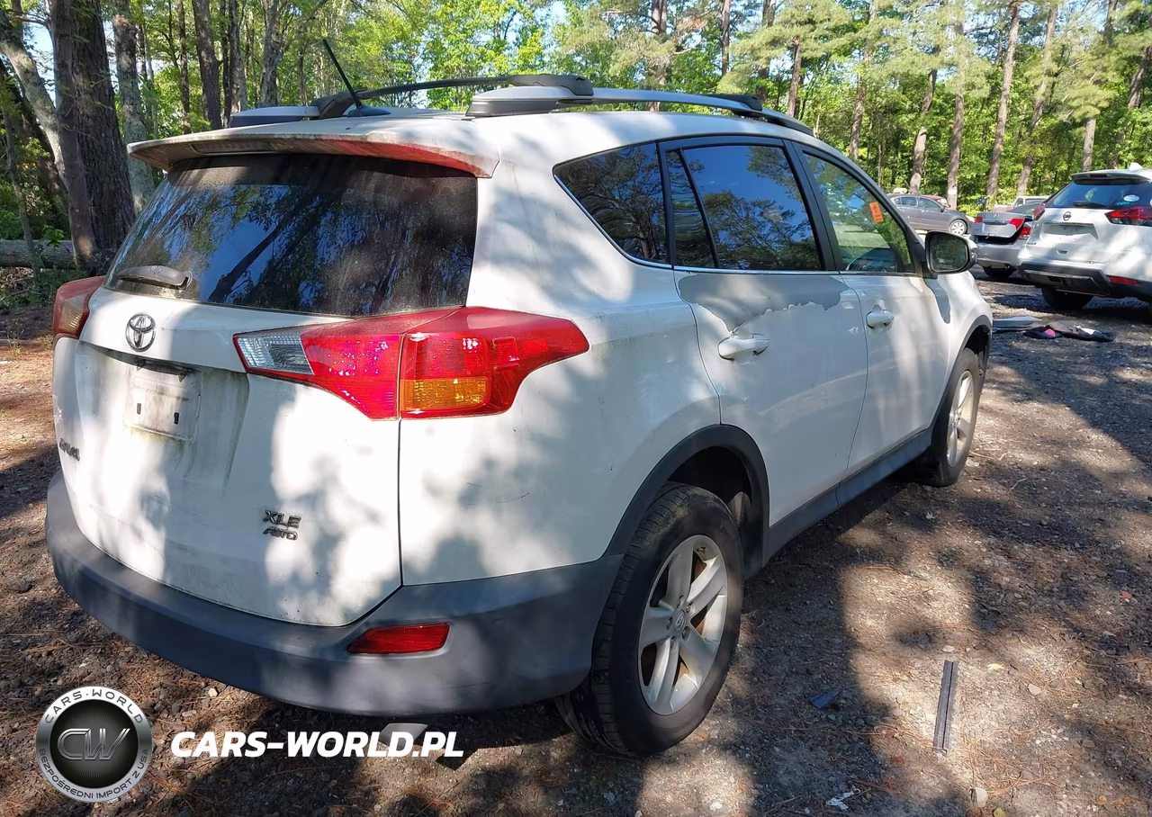 2013 Toyota Rav4 Xle VIN:2T3RFREV9DW080995 - 4