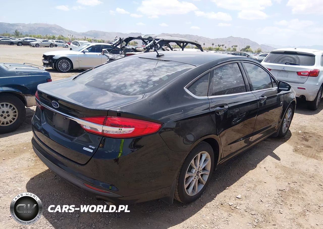 2017 Ford Fusion Se VIN:3FA6P0HD7HR380064 - 4