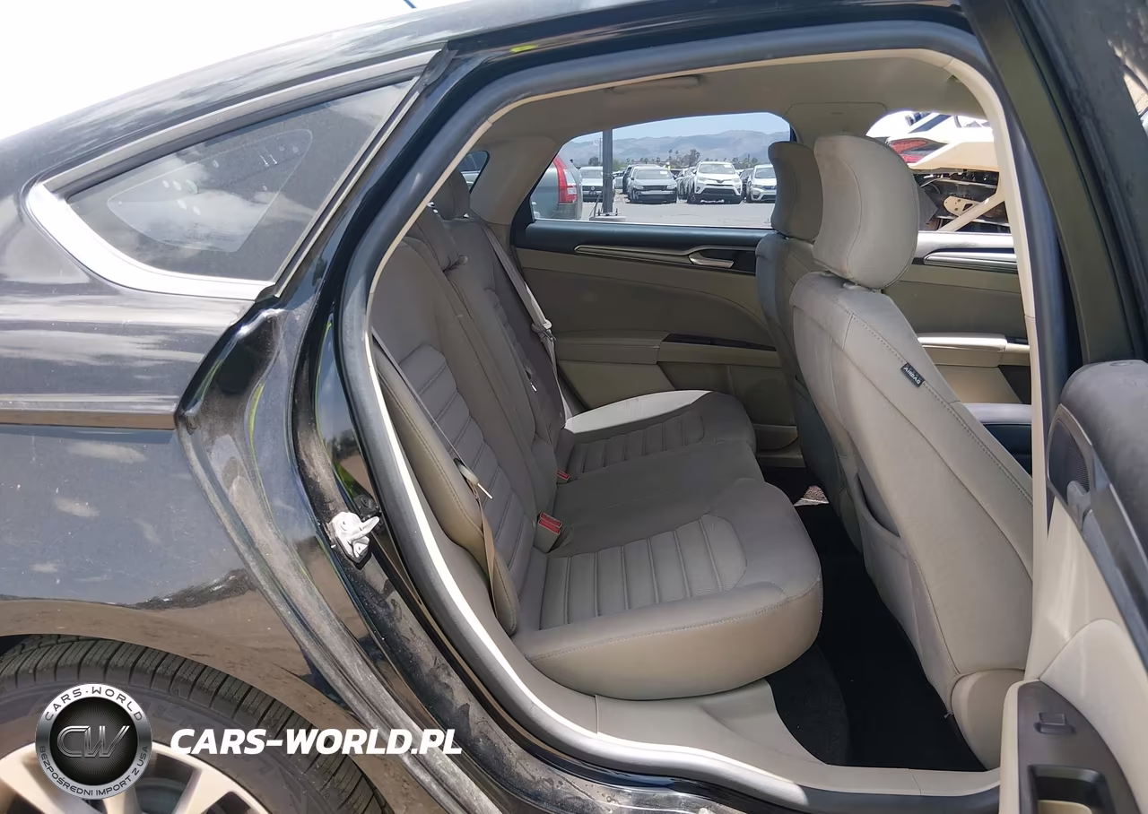 2017 Ford Fusion Se VIN:3FA6P0HD7HR380064 - 8