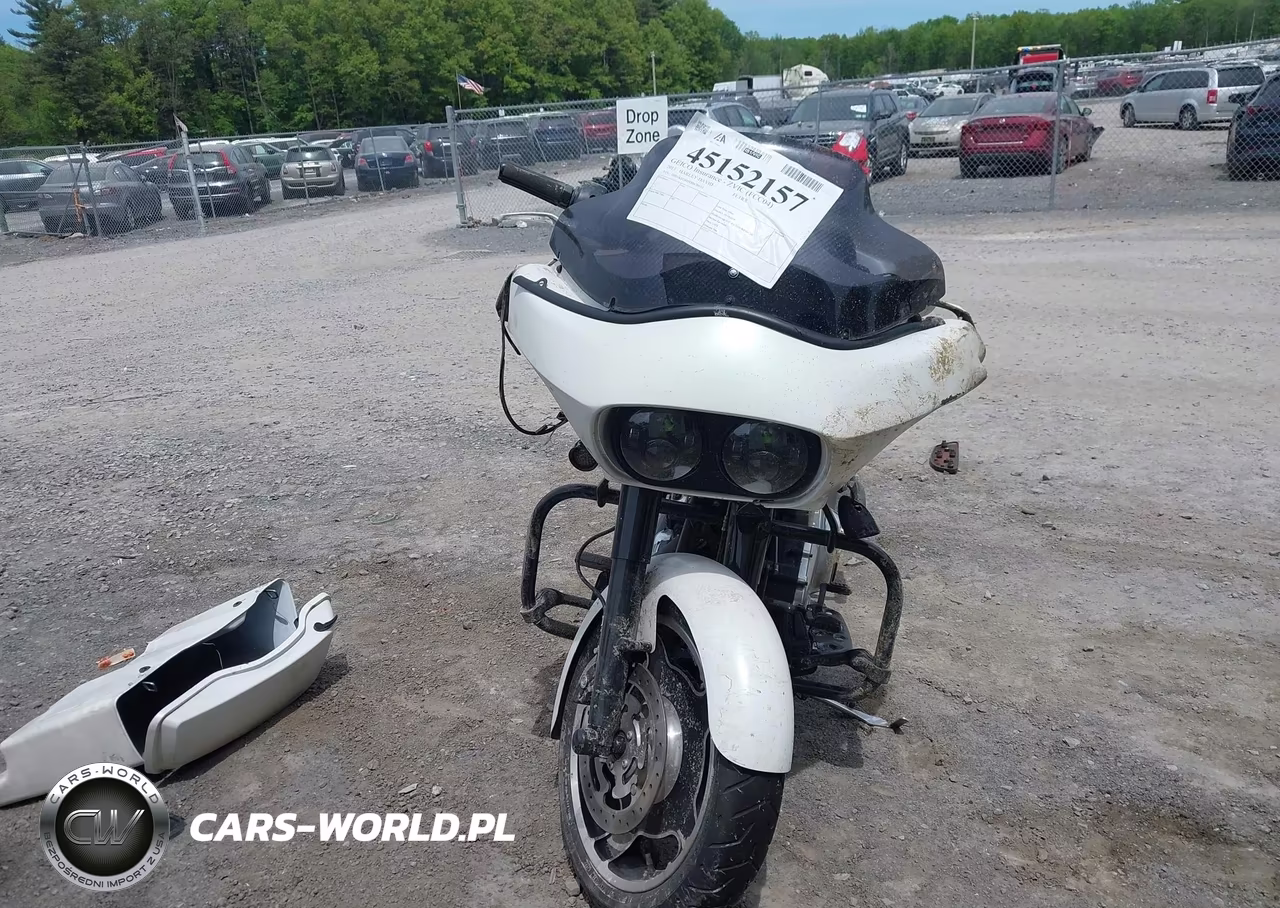 2013 Harley-Davidson Fltrx Road Glide Custom VIN:1HD1KHM10DB670933 - 5
