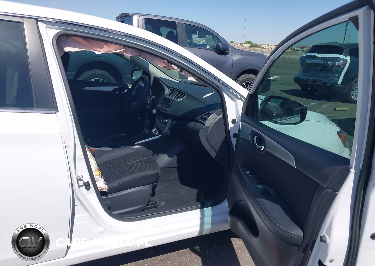 2017 Nissan Sentra S VIN:3N1AB7AP9HY227453 - 5