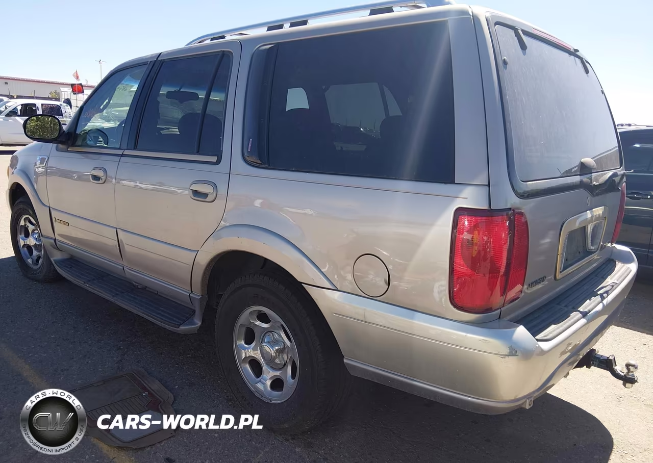 2000 Lincoln Navigator VIN:5LMPU28A5YLJ11271 - 3