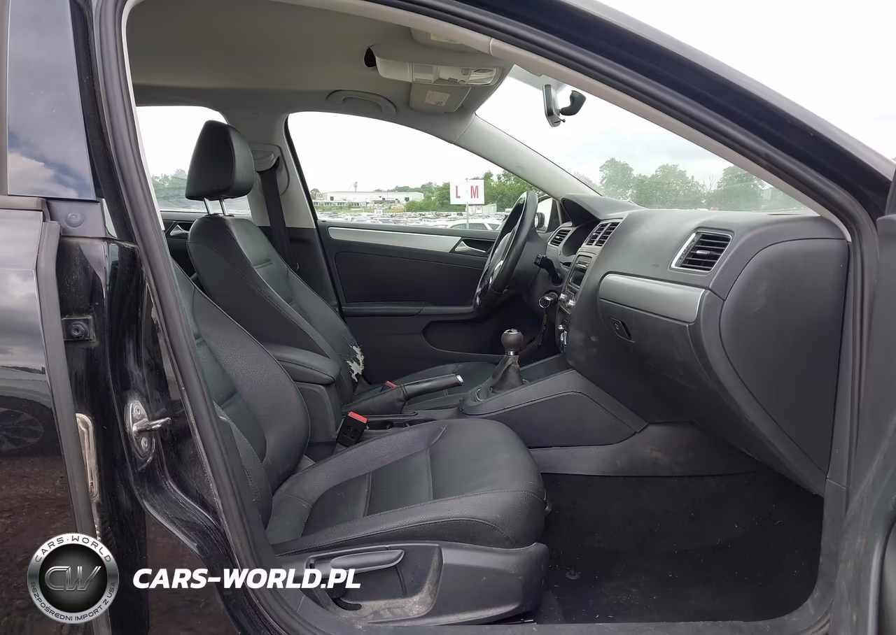 2012 Volkswagen Jetta 2.0L Tdi VIN:3VW3L7AJ6CM066121 - 5