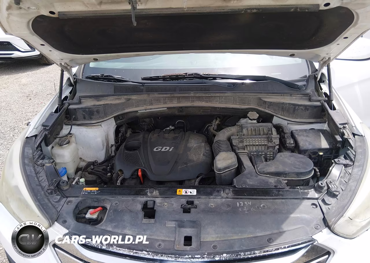 2016 Hyundai Santa Fe Sport 2.4L VIN:5XYZT3LB5GG322960 - 10
