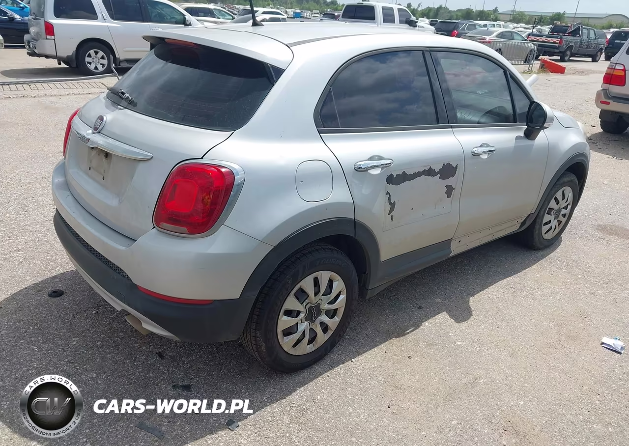 2016 Fiat 500X Pop VIN:ZFBCFXAT2GP387054 - 4