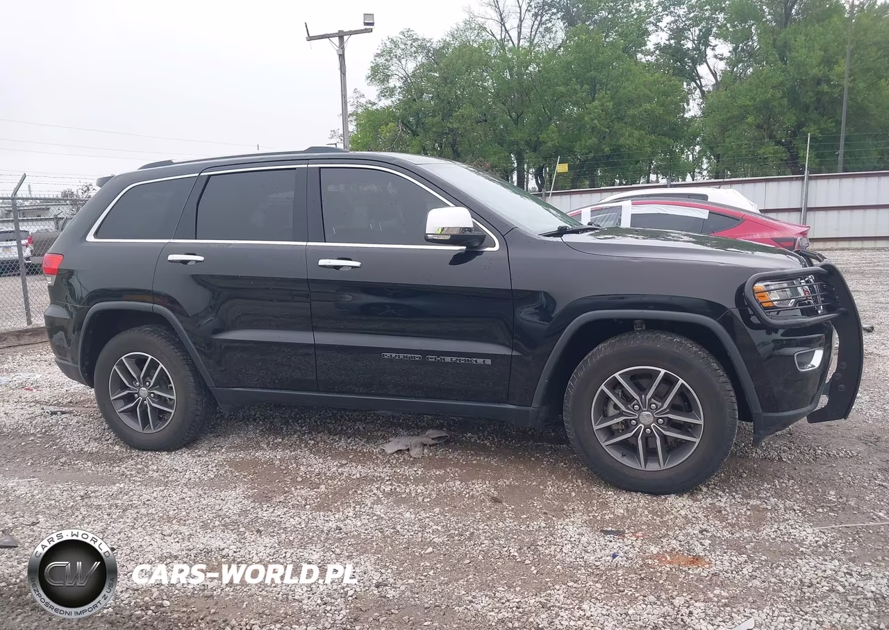 2017 Jeep Grand Cherokee Limited 4X2 VIN:1C4RJEBG6HC827121 - 13