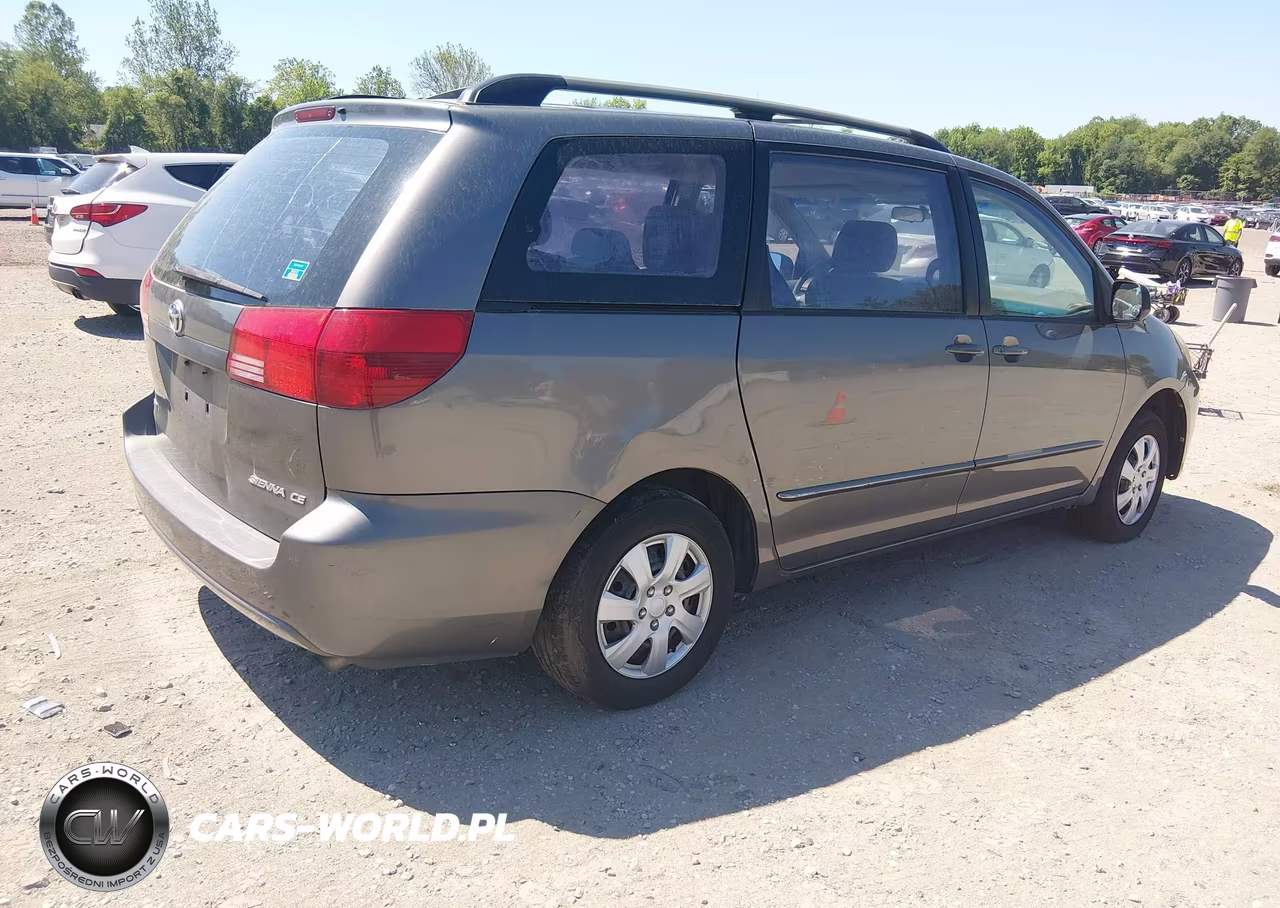 2004 Toyota Sienna Le VIN:5TDZA23CX4S057394 - 4