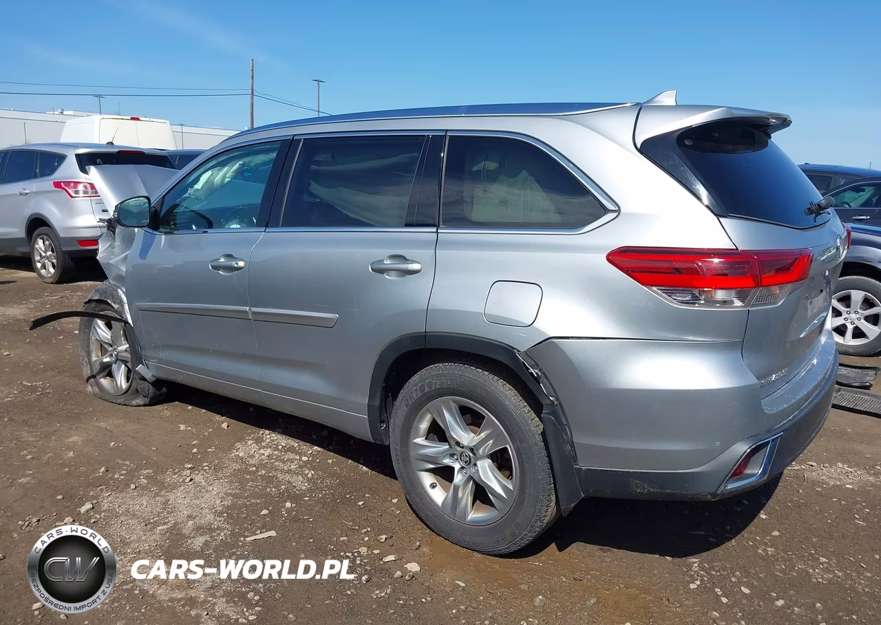 2019 Toyota Highlander Limited VIN:5TDDZRFH7KS968671 - 3
