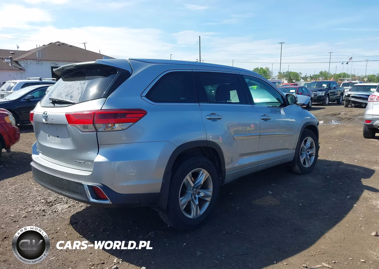 2019 Toyota Highlander Limited VIN:5TDDZRFH7KS968671 - 4