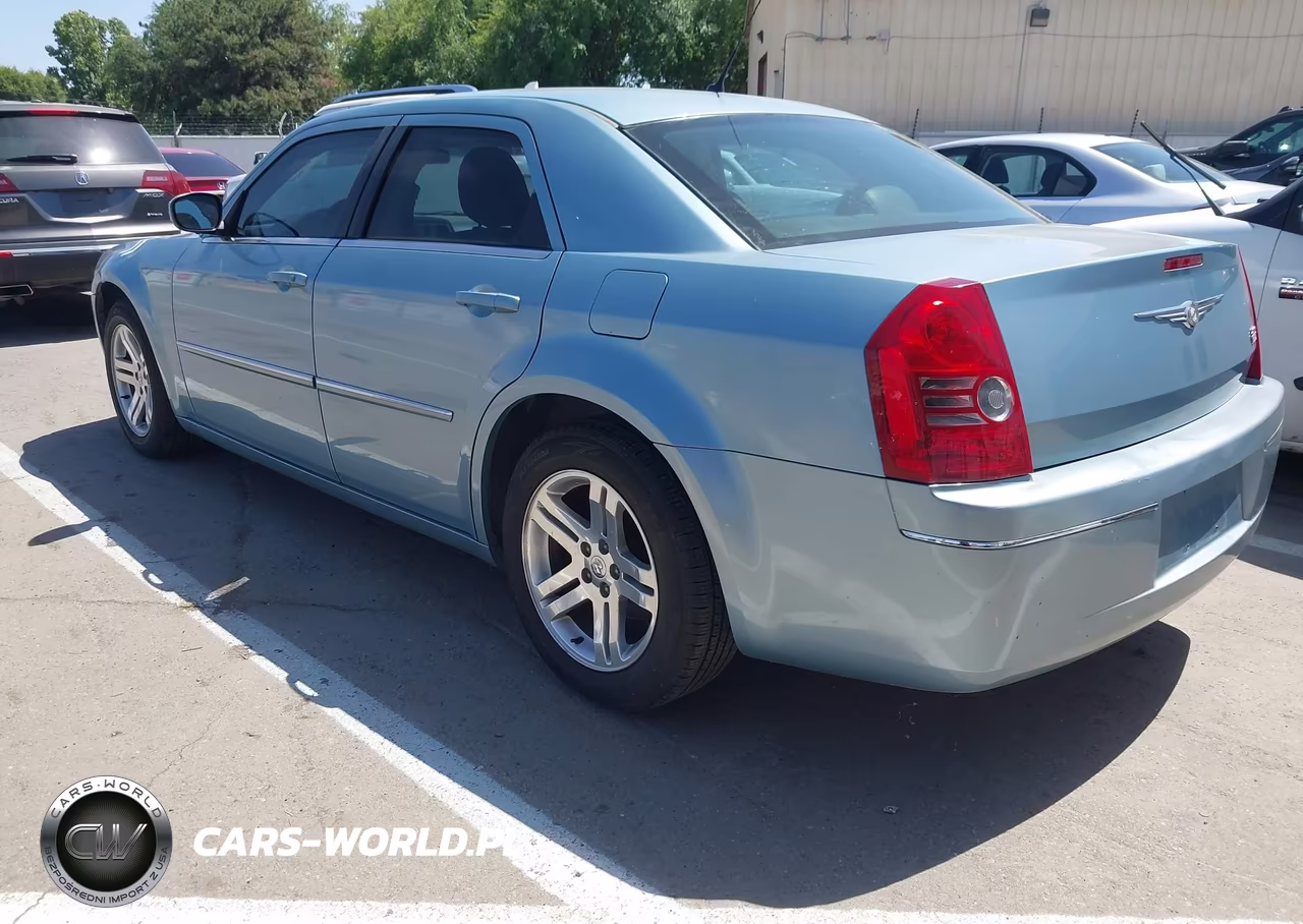 2008 Chrysler 300 Touring VIN:2C3KA53G08H267808 - 3