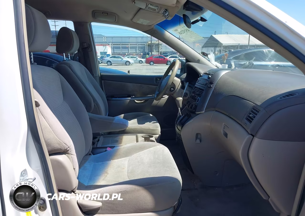 2007 Toyota Sienna Le VIN:5TDZK23CX7S001683 - 5