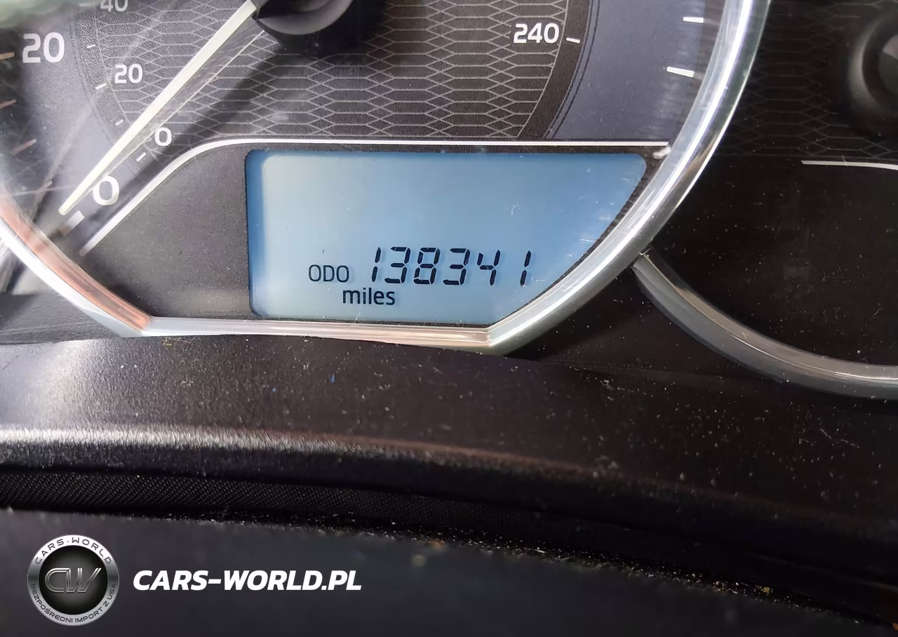 2014 Toyota Corolla Le VIN:5YFBURHE9EP072202 - 15