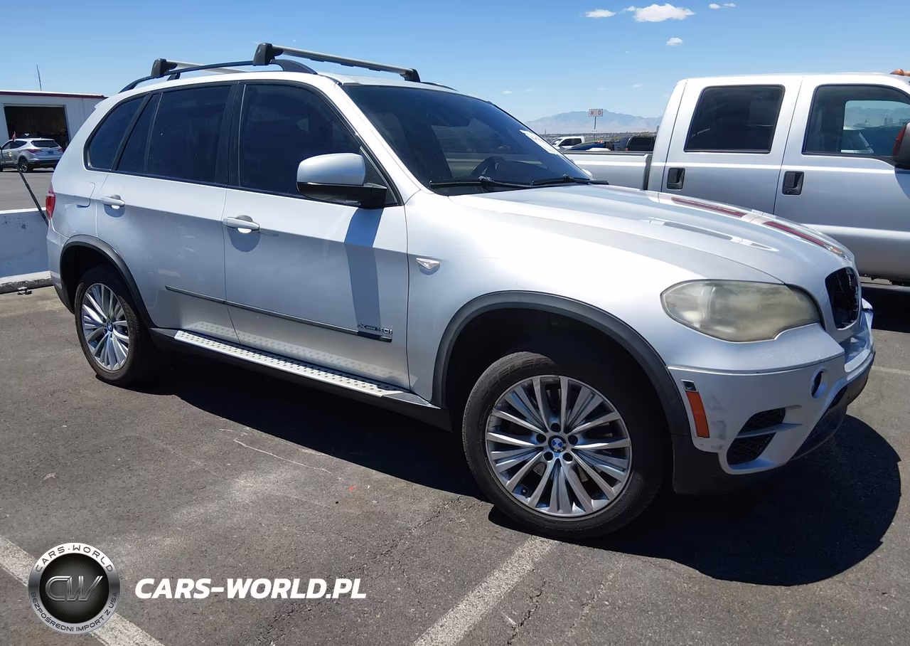 2012 BMW X5 xDrive50I – zdjęcie 1 z 11
