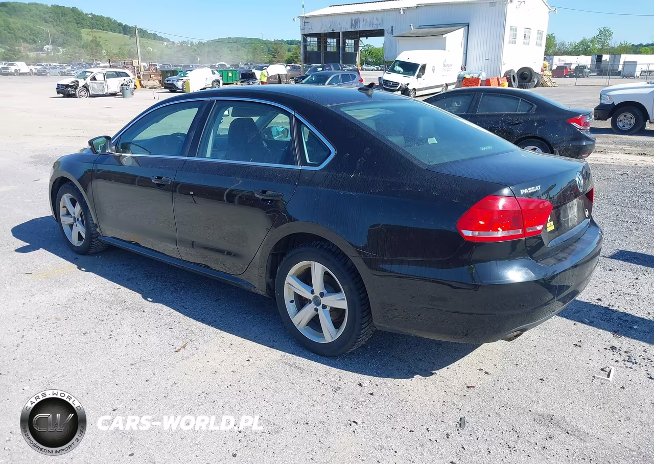 2015 Volkswagen Passat 1.8T Limited Edition VIN:1VWAT7A31FC094343 - 3