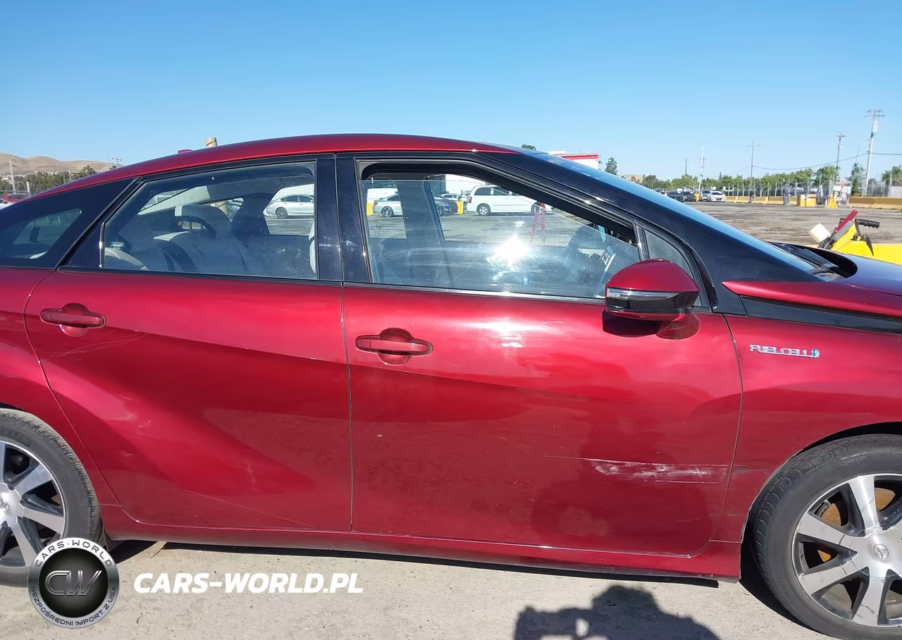 2017 Toyota Mirai VIN:JTDBVRBD7HA001750 - 13