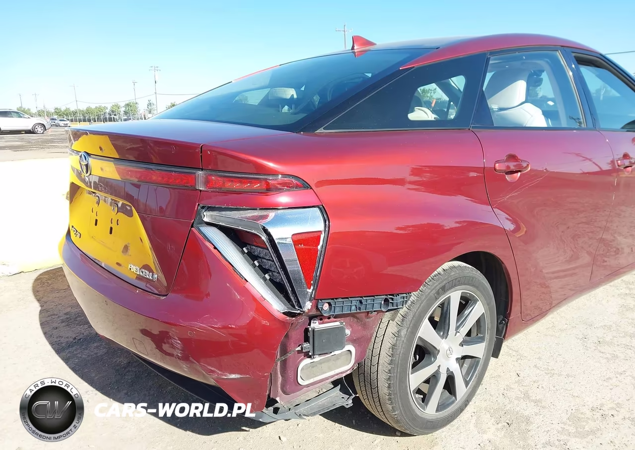 2017 Toyota Mirai VIN:JTDBVRBD7HA001750 - 6