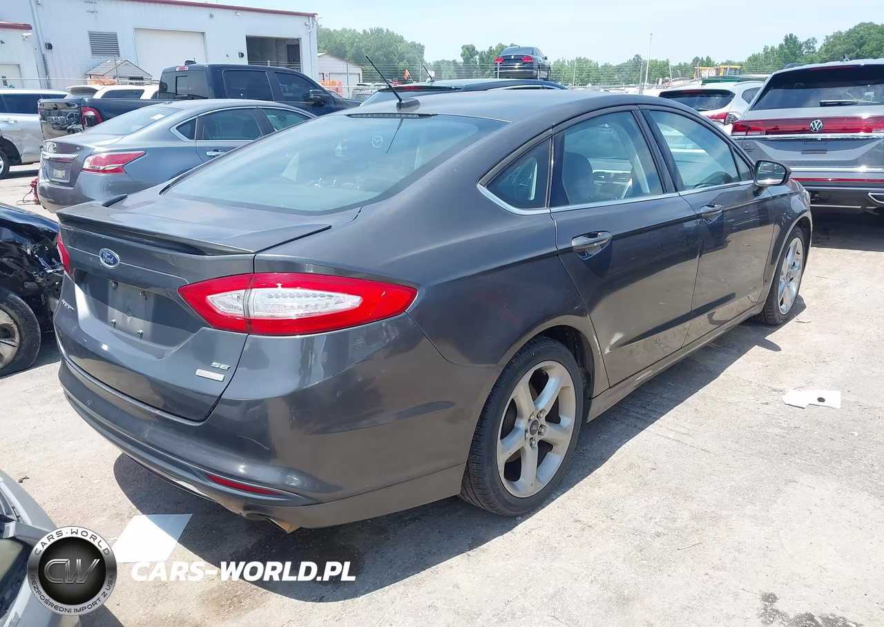 2016 Ford Fusion Se VIN:3FA6P0HD5GR360457 - 4