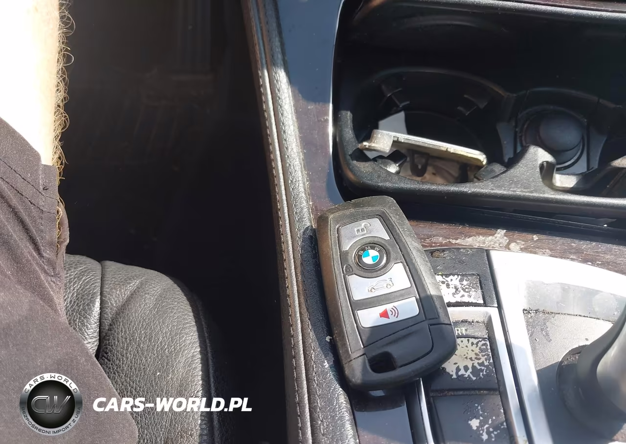 2013 BMW 528I xDrive VIN:WBAXH5C57DDW13000 - 11