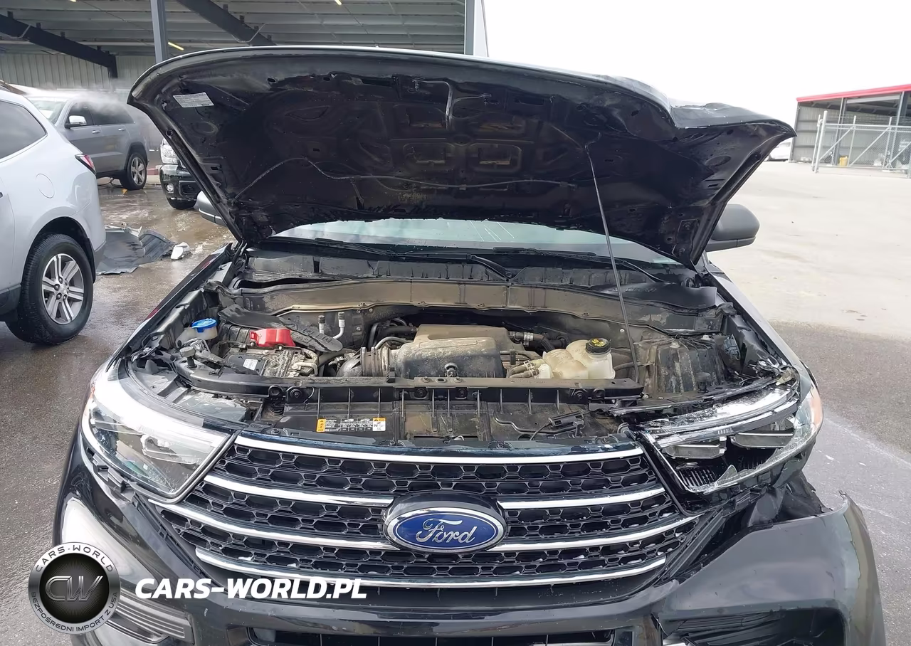 2020 Ford Explorer Xlt VIN:1FMSK8DH8LGC80422 - 10