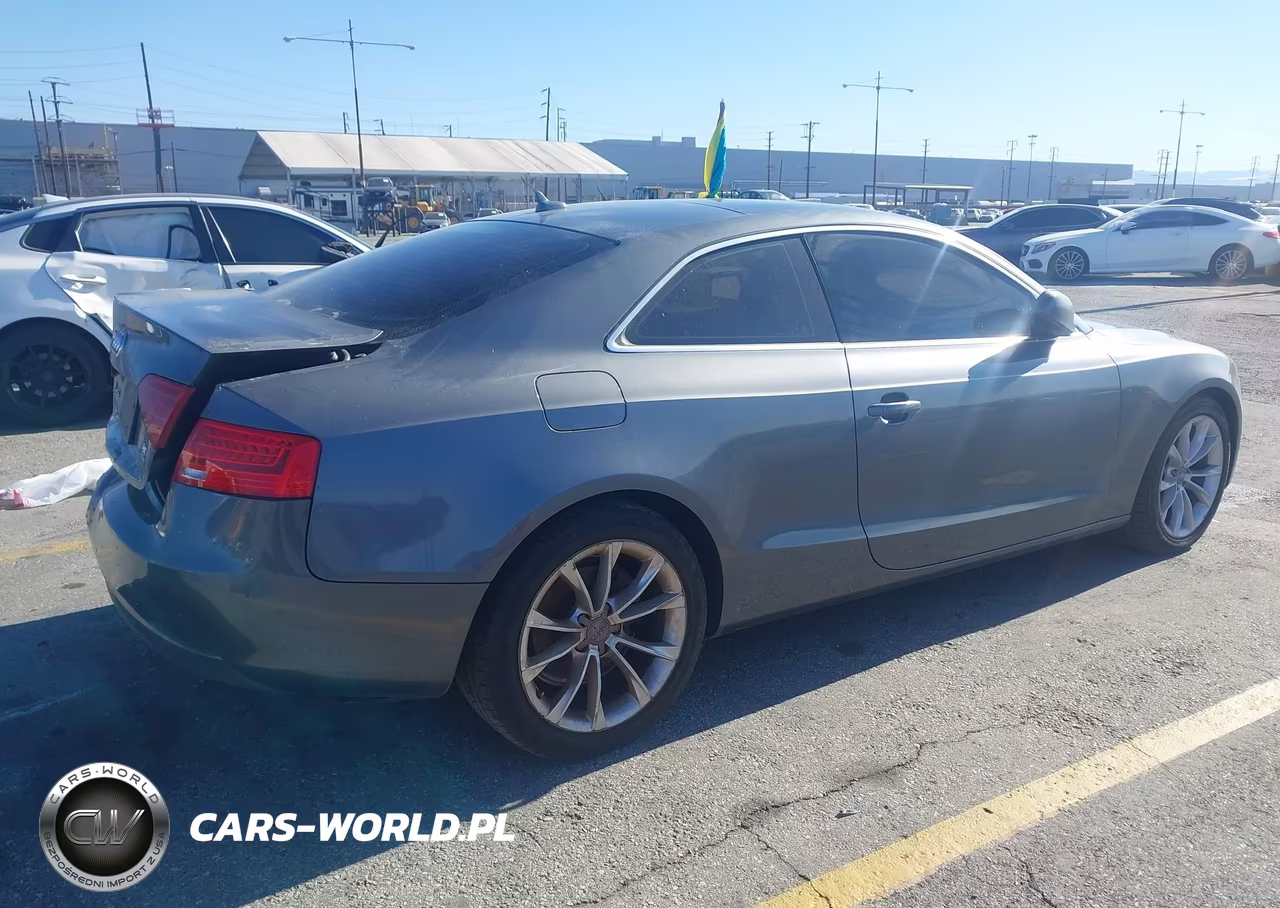 2014 Audi A5 2.0T Premium VIN:WAUCFAFR1EA039654 - 4