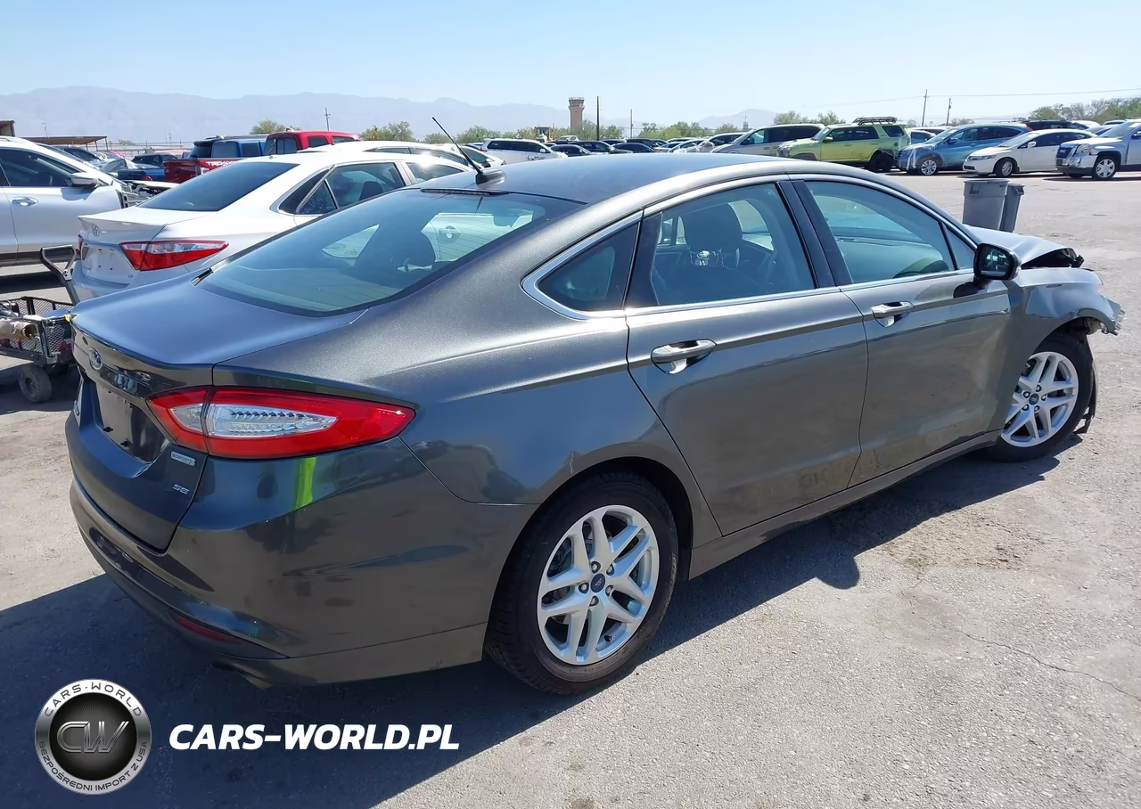 2015 Ford Fusion Se VIN:1FA6P0HD0F5112909 - 4