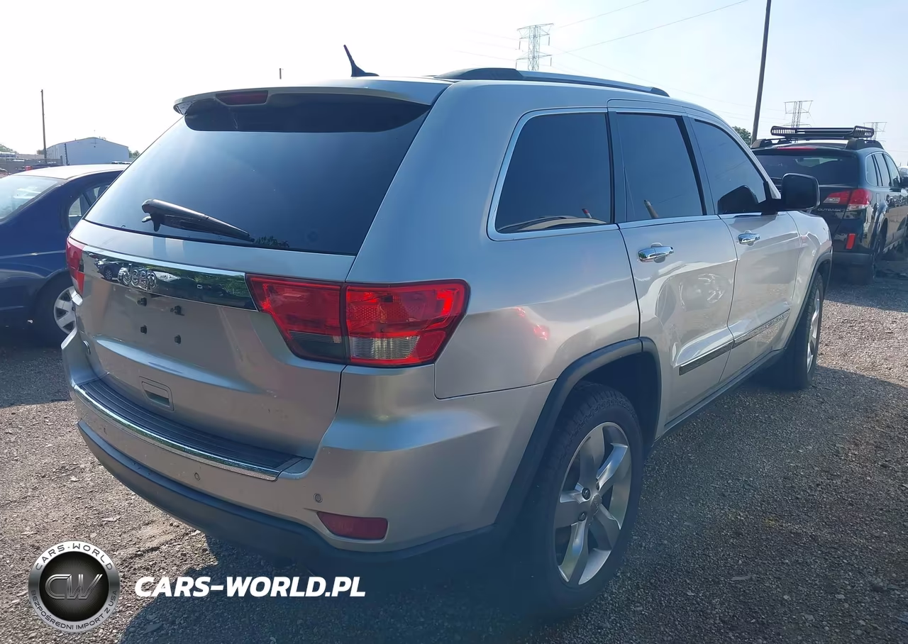 2012 Jeep Grand Cherokee Overland VIN:1C4RJECT5CC247136 - 4
