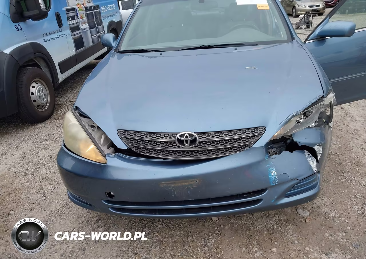 2002 Toyota Camry Xle VIN:JTDBE32K720062461 - 6