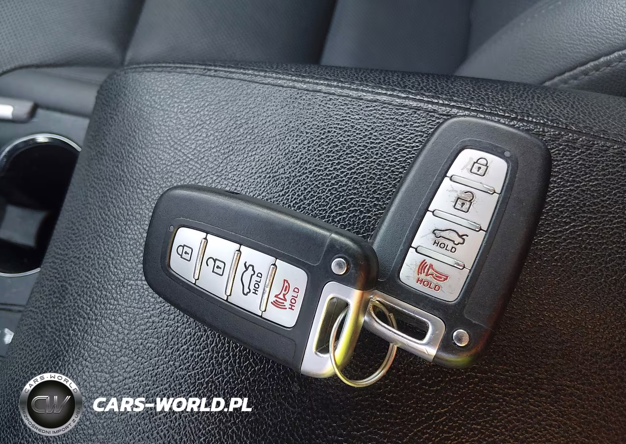 2015 Hyundai Sonata Hybrid Limited VIN:KMHEC4A40FA126329 - 11