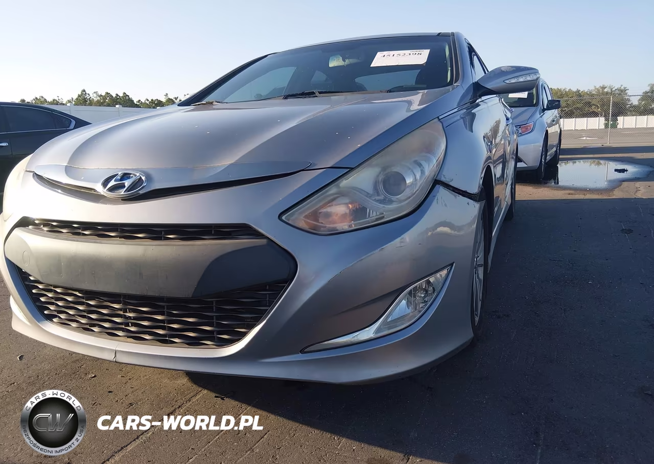 2015 Hyundai Sonata Hybrid Limited VIN:KMHEC4A40FA126329 - 13