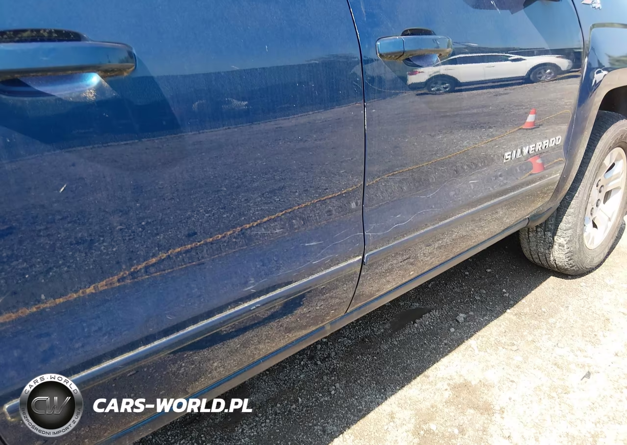 2017 Chevrolet Silverado 1500 2Lt VIN:1GCVKREC8HZ215060 - 18