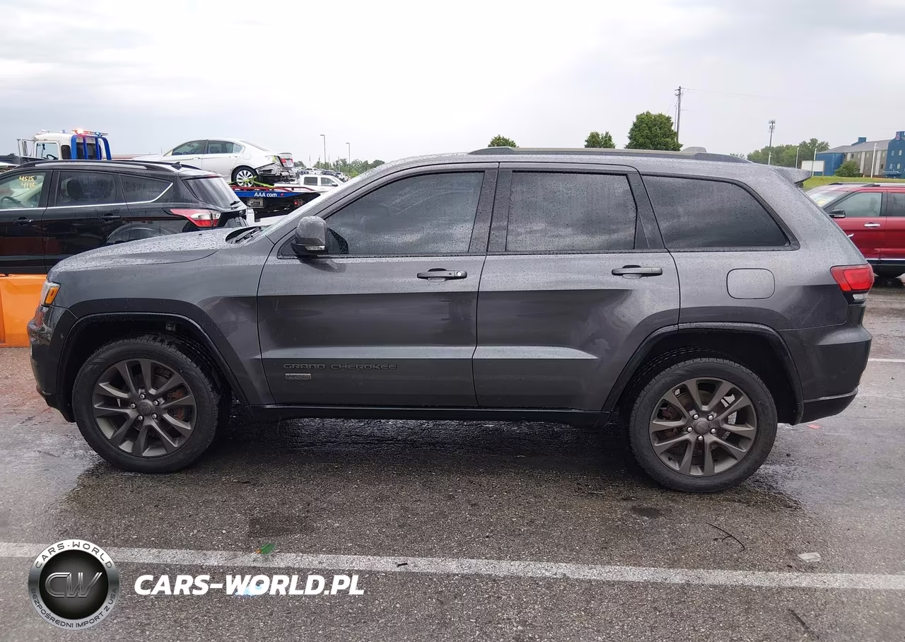 2016 Jeep Grand Cherokee Limited 75Th Anniversary VIN:1C4RJFBG3GC389520 - 14