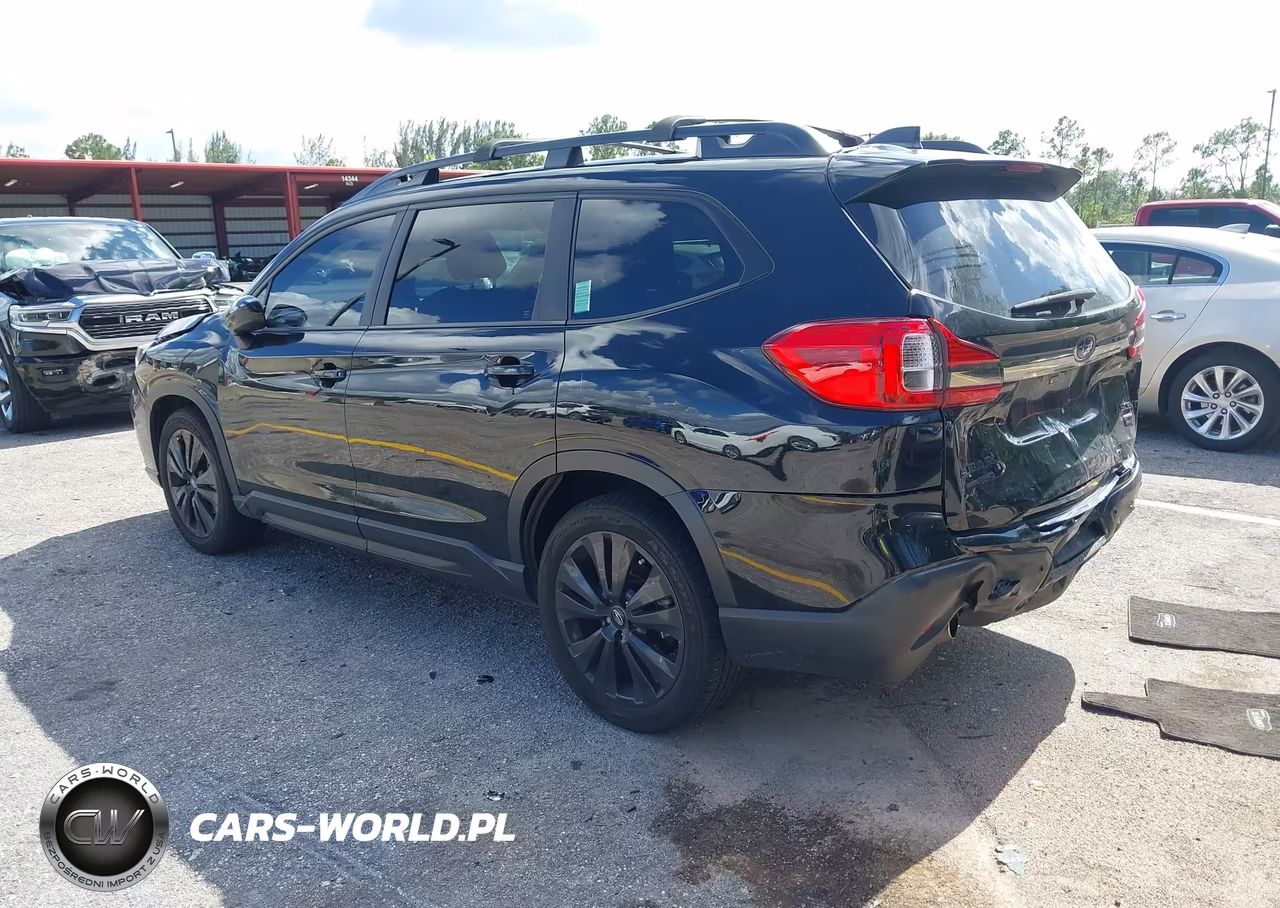2022 Subaru Ascent Onyx Edition VIN:4S4WMAJD7N3401245 - 3