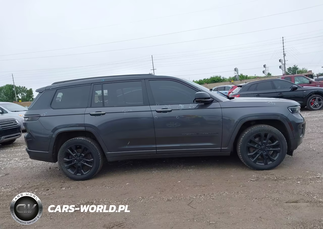 2021 Jeep Grand Cherokee L Overland 4X4 VIN:1C4RJKDGXM8179517 - 13