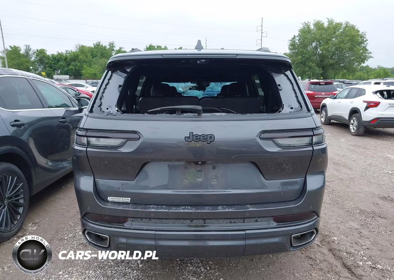 2021 Jeep Grand Cherokee L Overland 4X4 VIN:1C4RJKDGXM8179517 - 16