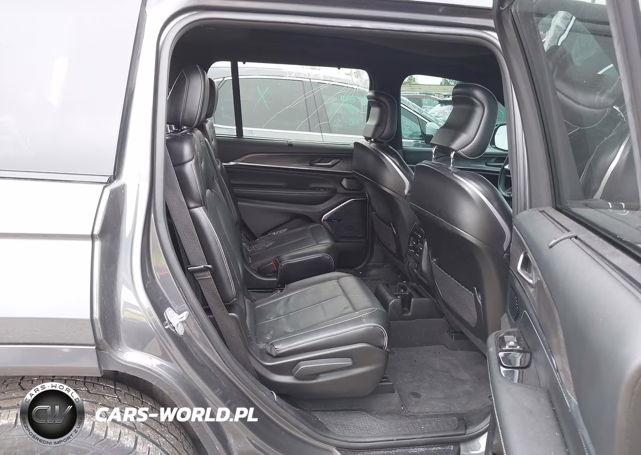 2021 Jeep Grand Cherokee L Overland 4X4 VIN:1C4RJKDGXM8179517 - 8