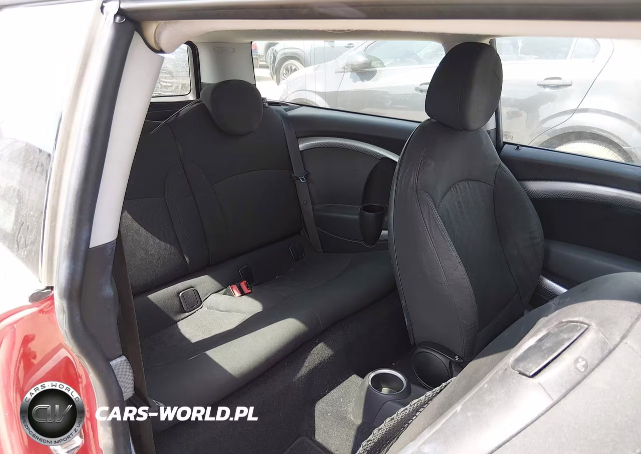 2009 Mini Cooper S Clubman VIN:WMWMM33559TP74381 - 8
