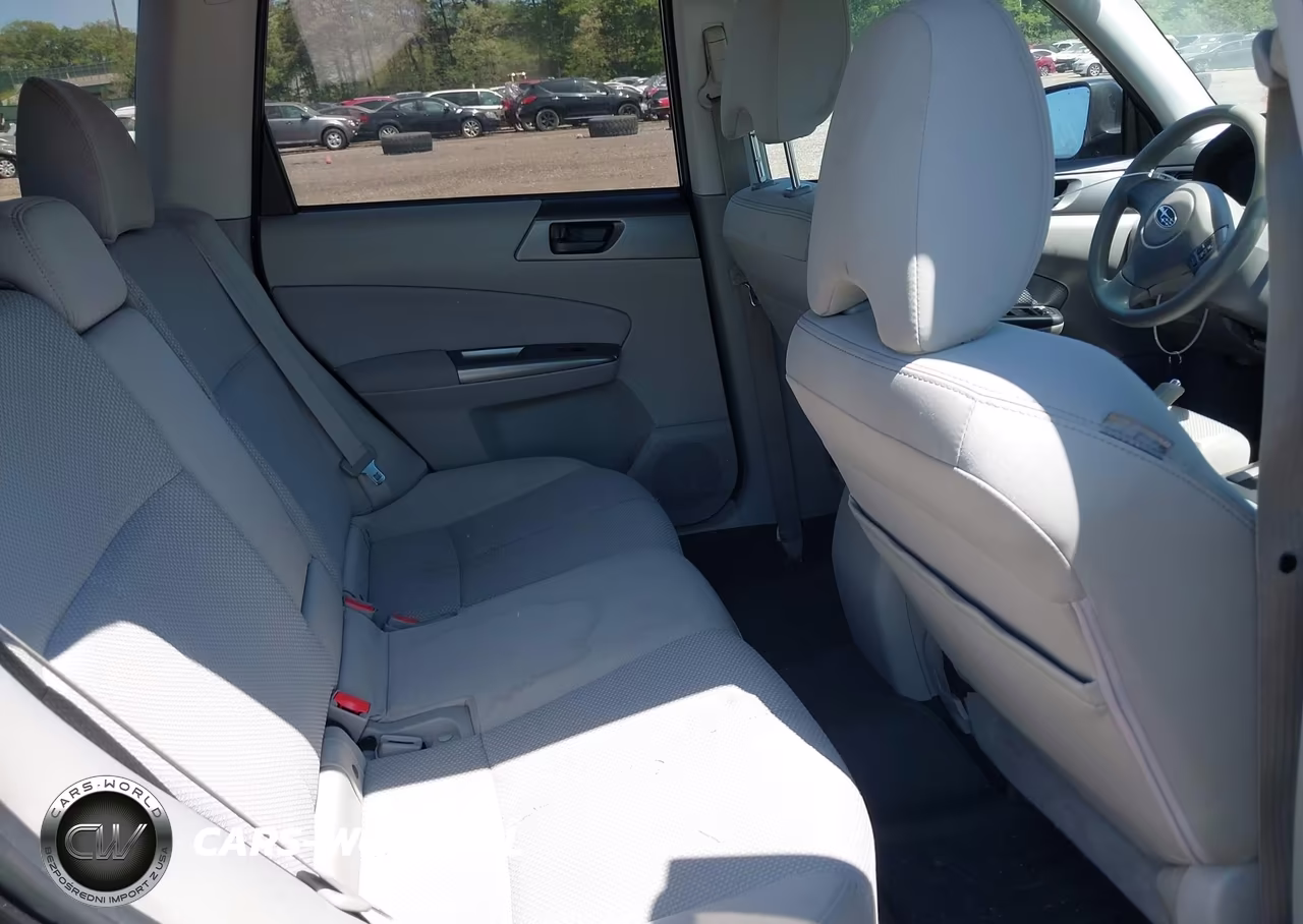 2011 Subaru Forester 2.5X VIN:JF2SHABC8BH735135 - 8
