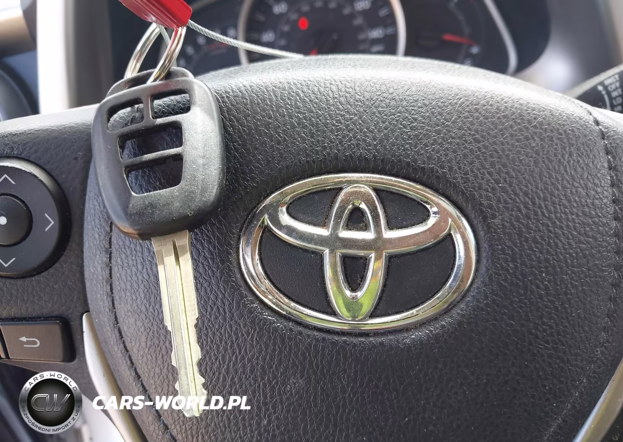 2015 Toyota Rav4 Xle VIN:2T3WFREV3FW181536 - 11